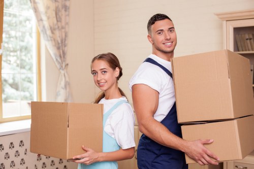 Crystal Palace removal services for a smooth moving day